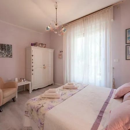 Tre Civette Sul Como Bed & Breakfast